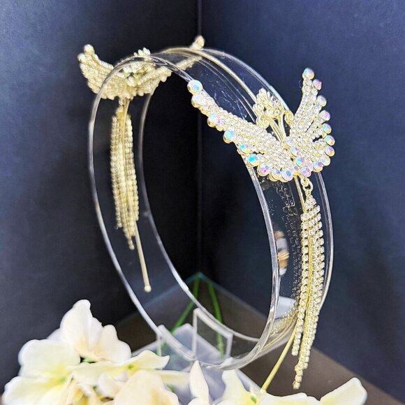 Angel Wings Headband, Hair Accessories for Girls, Goddess Headdress, Gold Crown - Picture 6 of 7